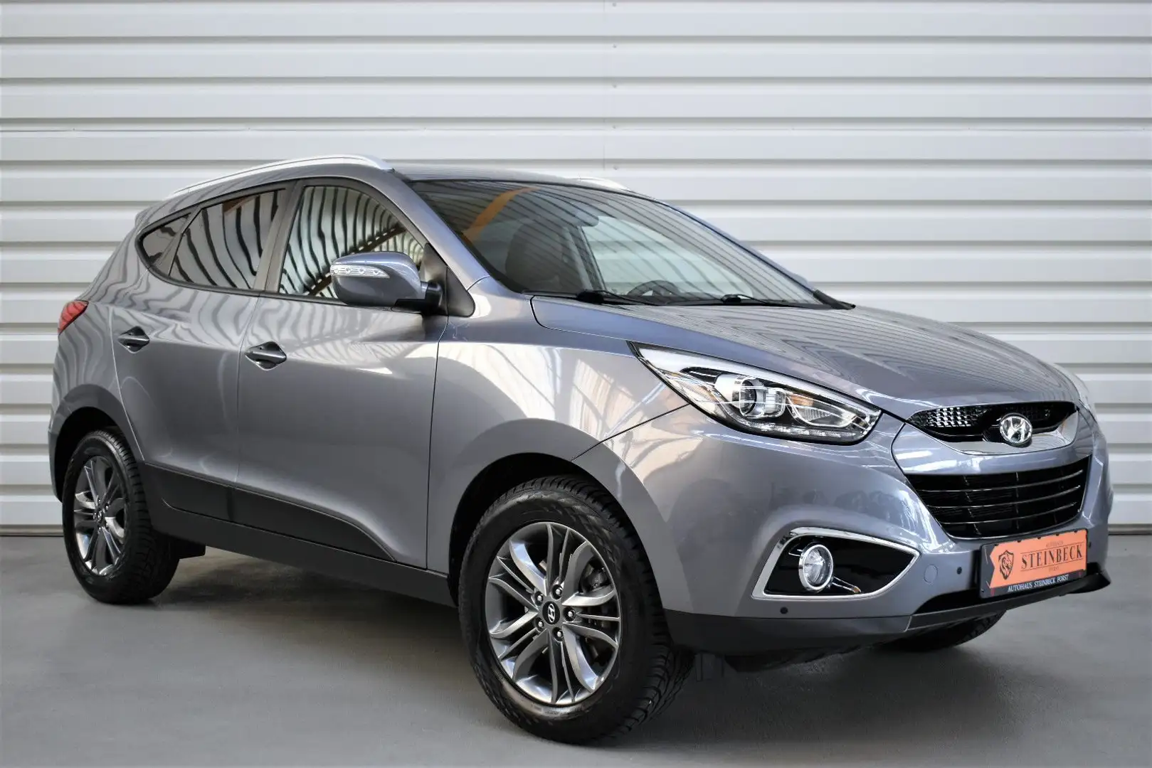 Hyundai iX35 FIFA World Cup Edition+Kamera+Keyless+Navi Szary - 1