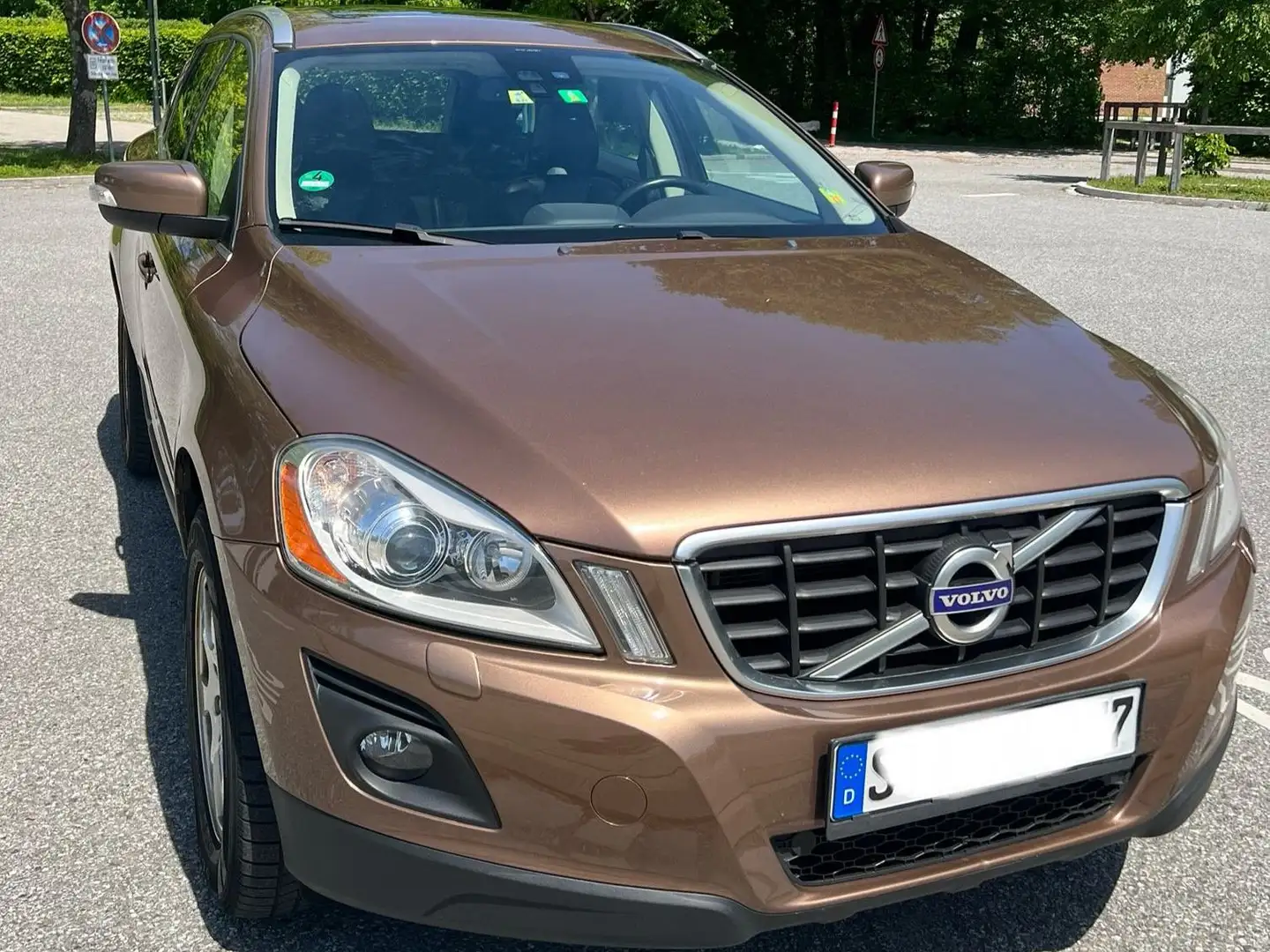 Volvo XC60 XC60 D5 AWD Aut.Summum Braun - 1
