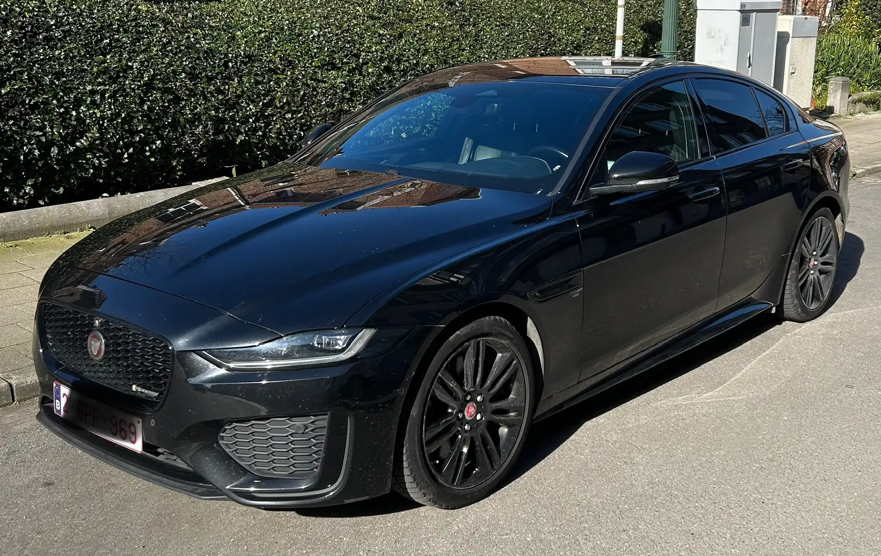 Jaguar XE XE P250 Aut. R-Dynamic Black Negru - 1