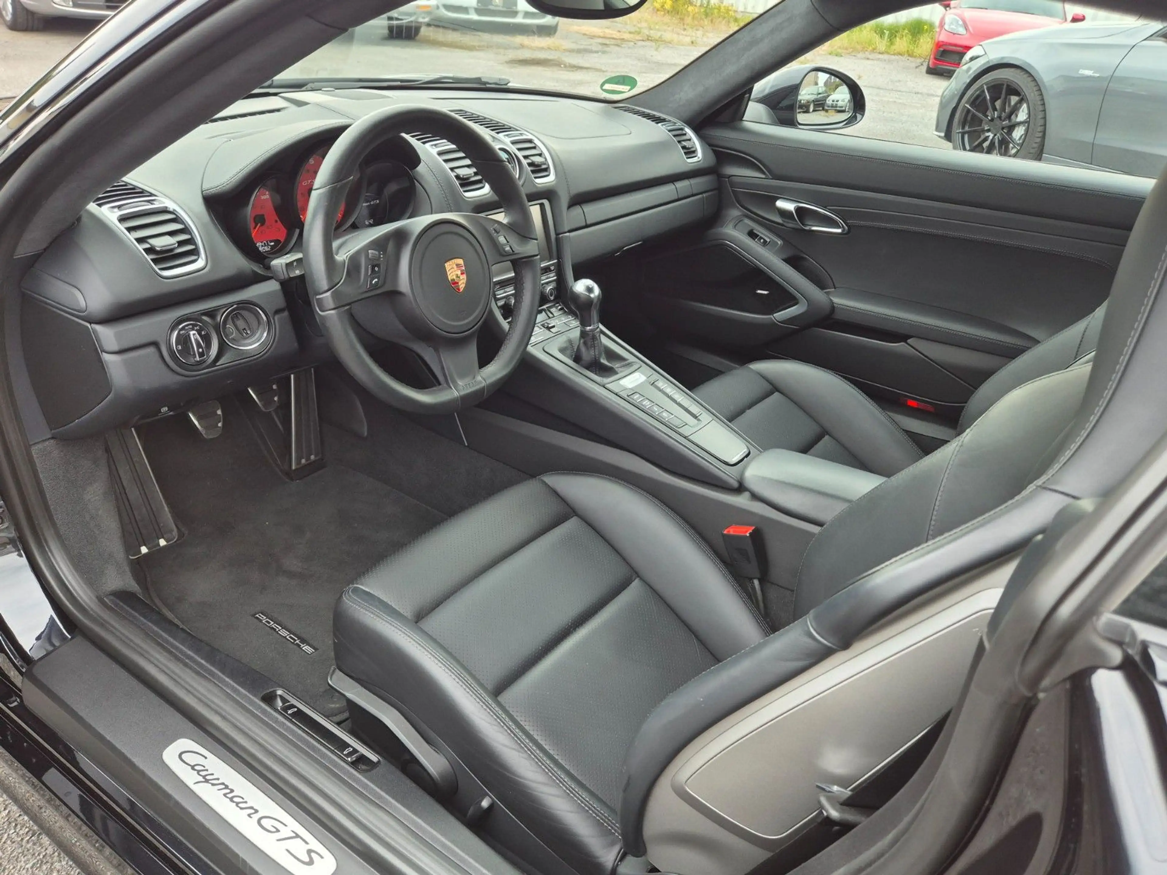 Porsche Cayman GTS "All Black"/Approved/Schalter/1A Zust — photo 9