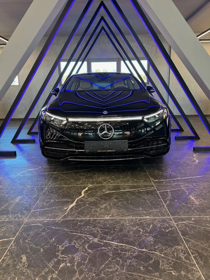 Mercedes-Benz EQS 450+ - 1