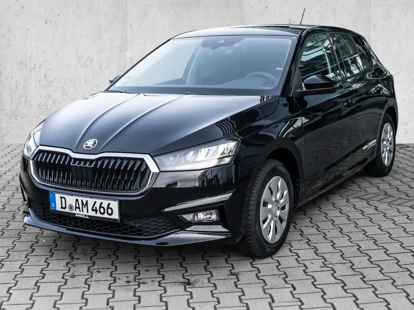 Skoda Fabia 1.0 MPI Essence LED PDC SHZ SOUNDSYS SPURH Schwarz - 2