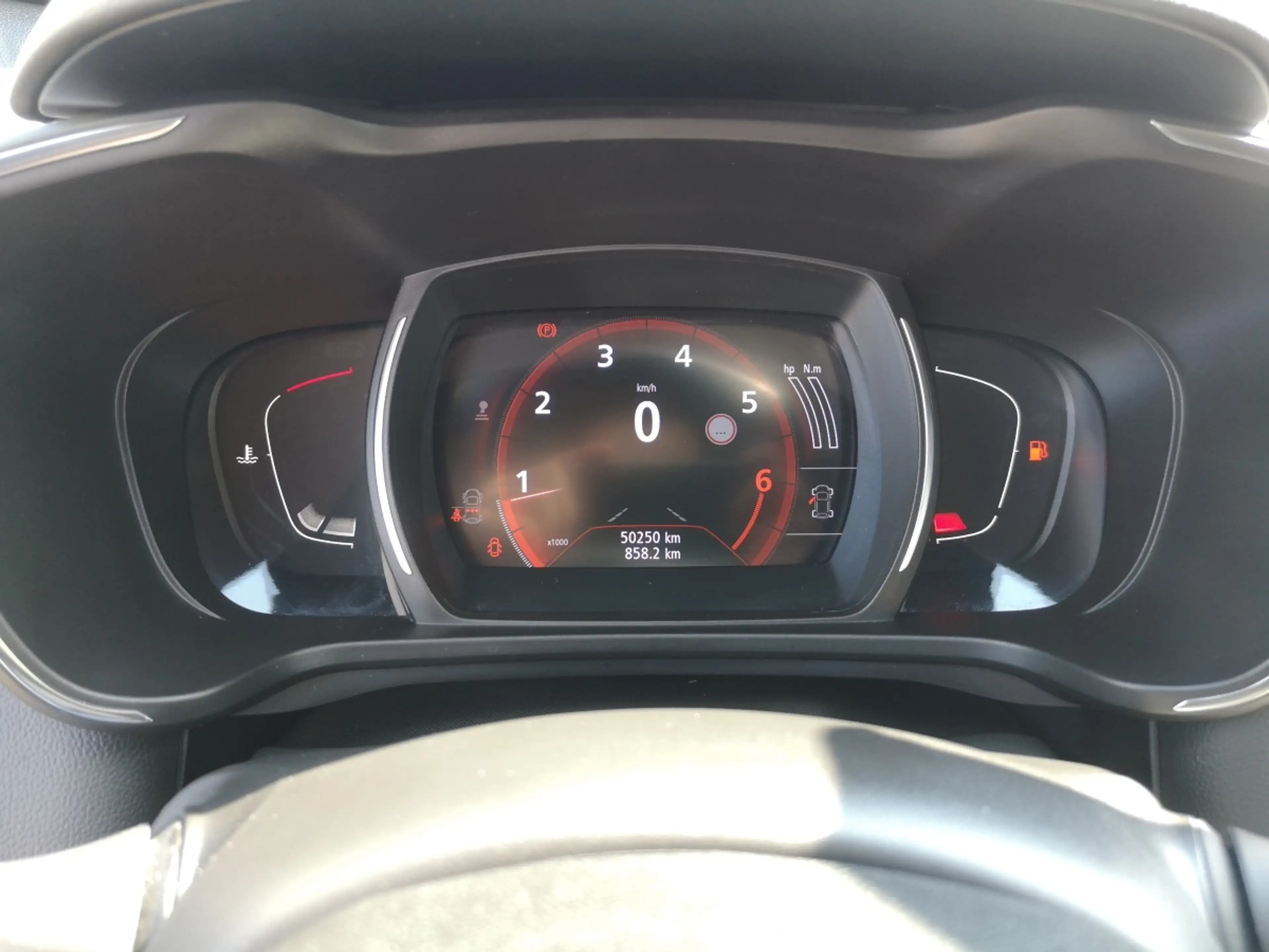 Renault Kadjar Intens TCe 140 — photo 15