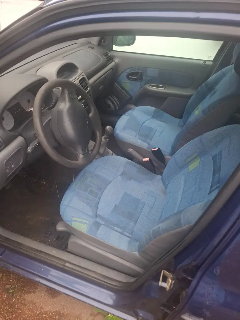 Renault Clio Clio 1.4 MTV Bleu - 1