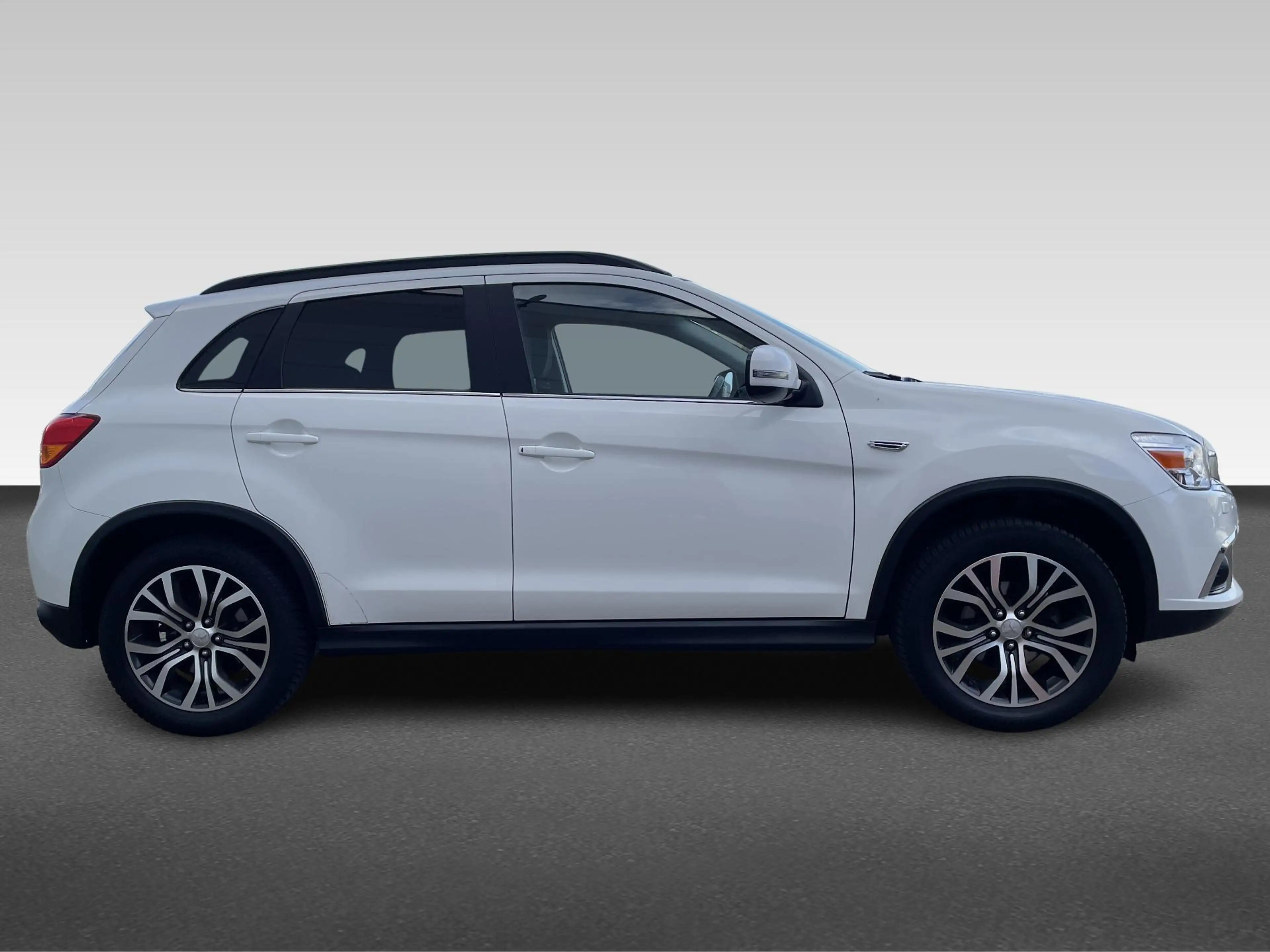 Mitsubishi ASX 1.6 Cleartec Connect Pro Trekhaak — photo 9