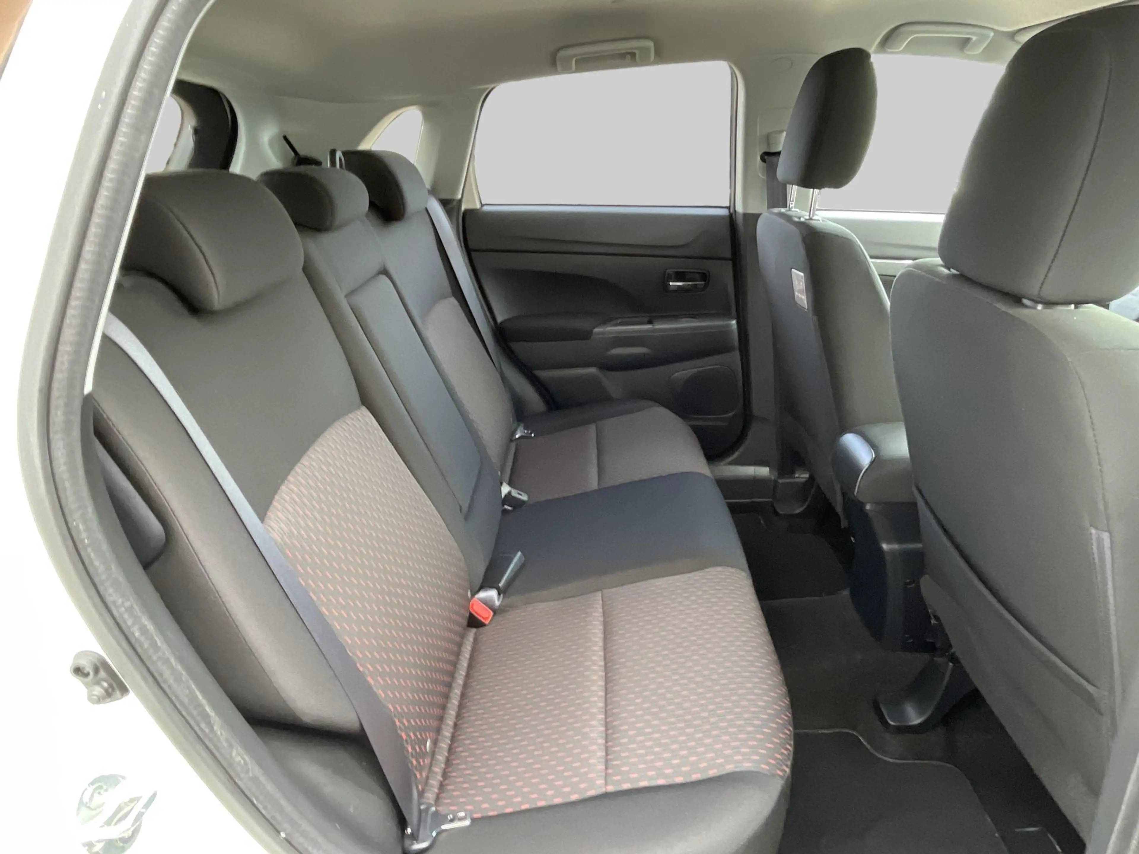 Mitsubishi ASX 1.6 Cleartec Connect Pro Trekhaak — photo 14