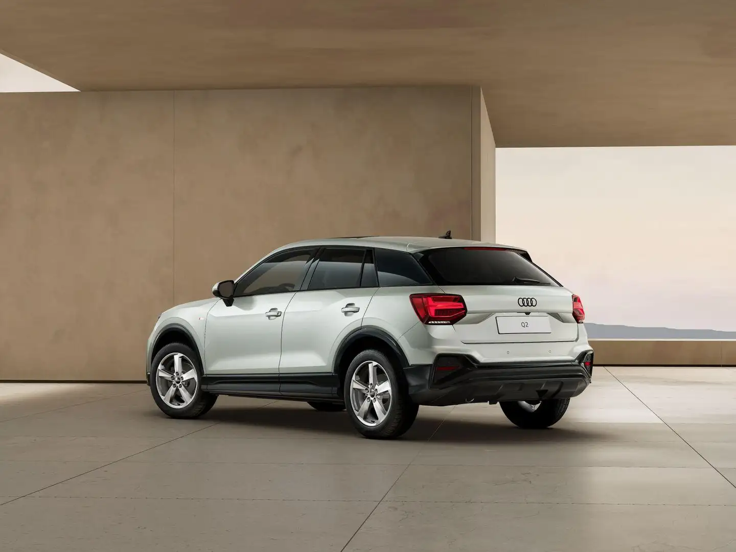 Audi Q2 35 TFSI 150pk S-tronic S-line edition | Panoramada Zilver - 2