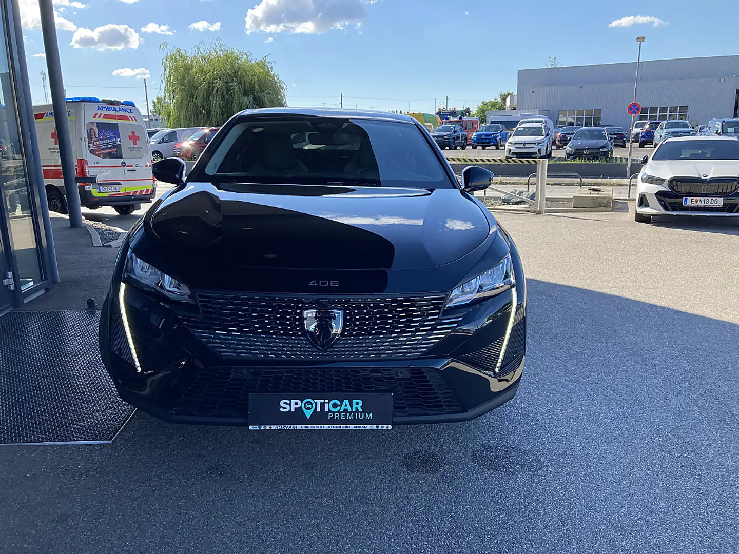 Peugeot 408 Hybrid 145 e-DCS6 Allure!NAVI,KAMERA360°,ACC!TO... Schwarz - 2