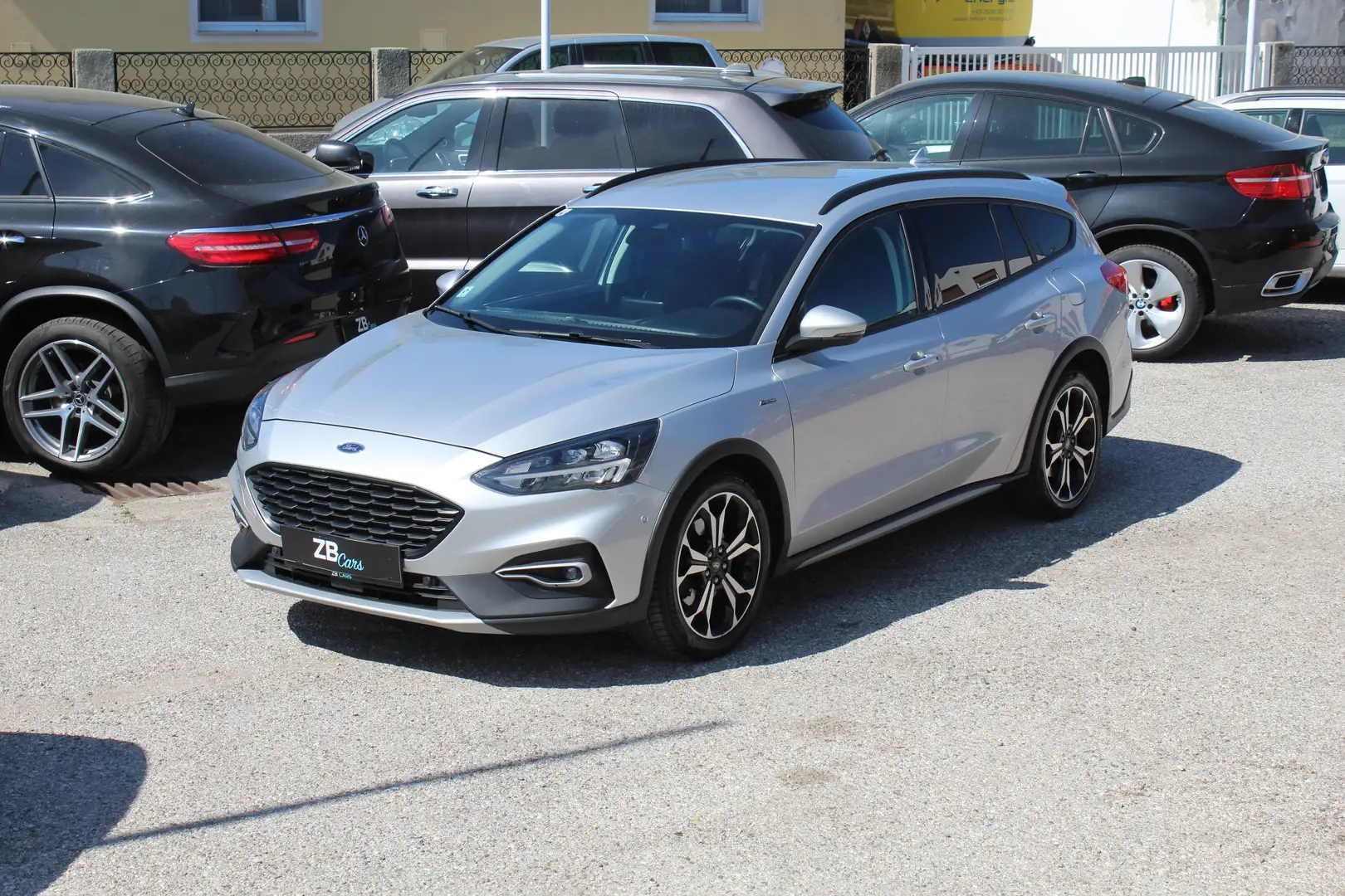 Ford Focus Active Business // BANG & OLUFSEN // Plateado - 2