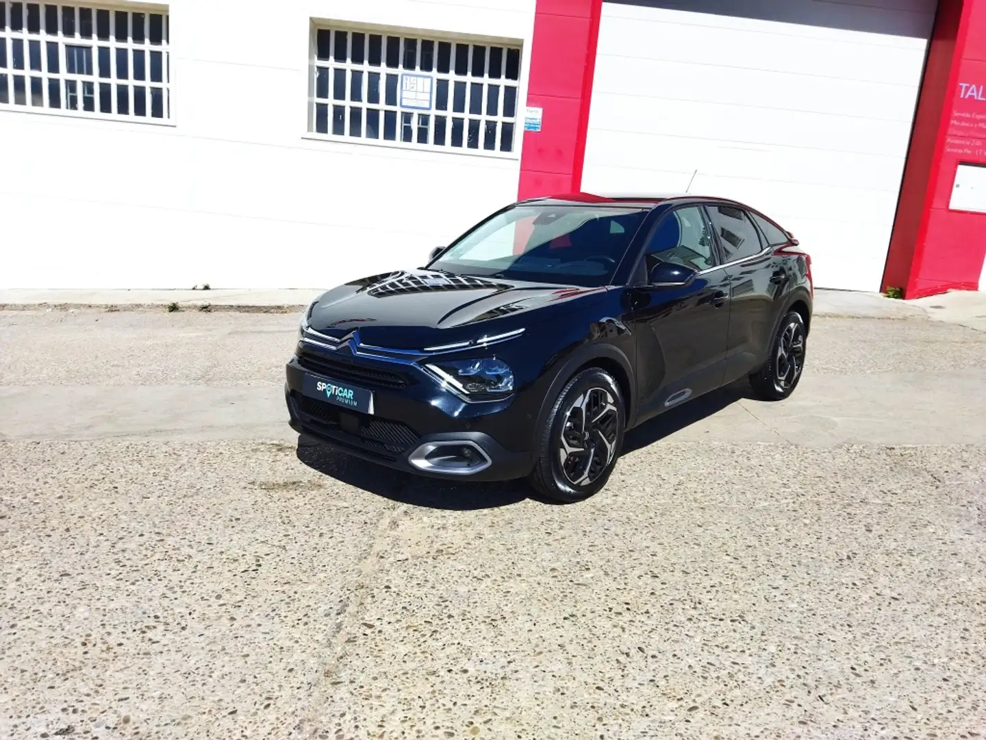 Citroen C4 1.5 BlueHDI S&S Shine EAT8 130 Schwarz - 1