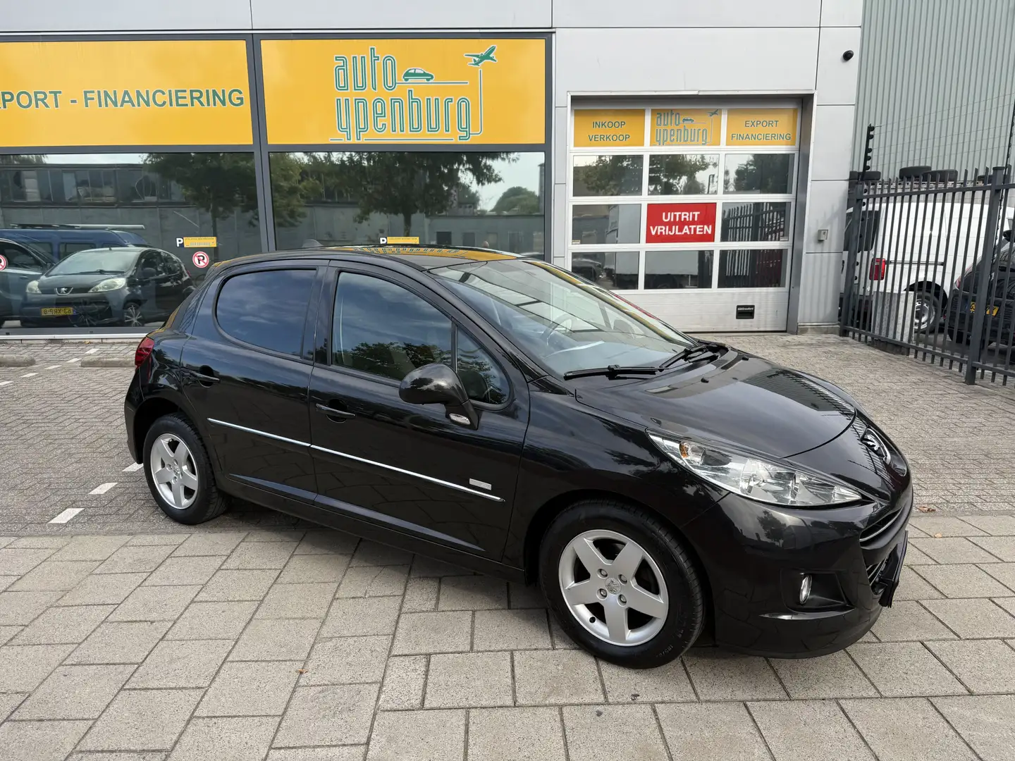Peugeot 207 1.4 VTi Millesim 200 * Airco * Cruise Control * Zwart - 2