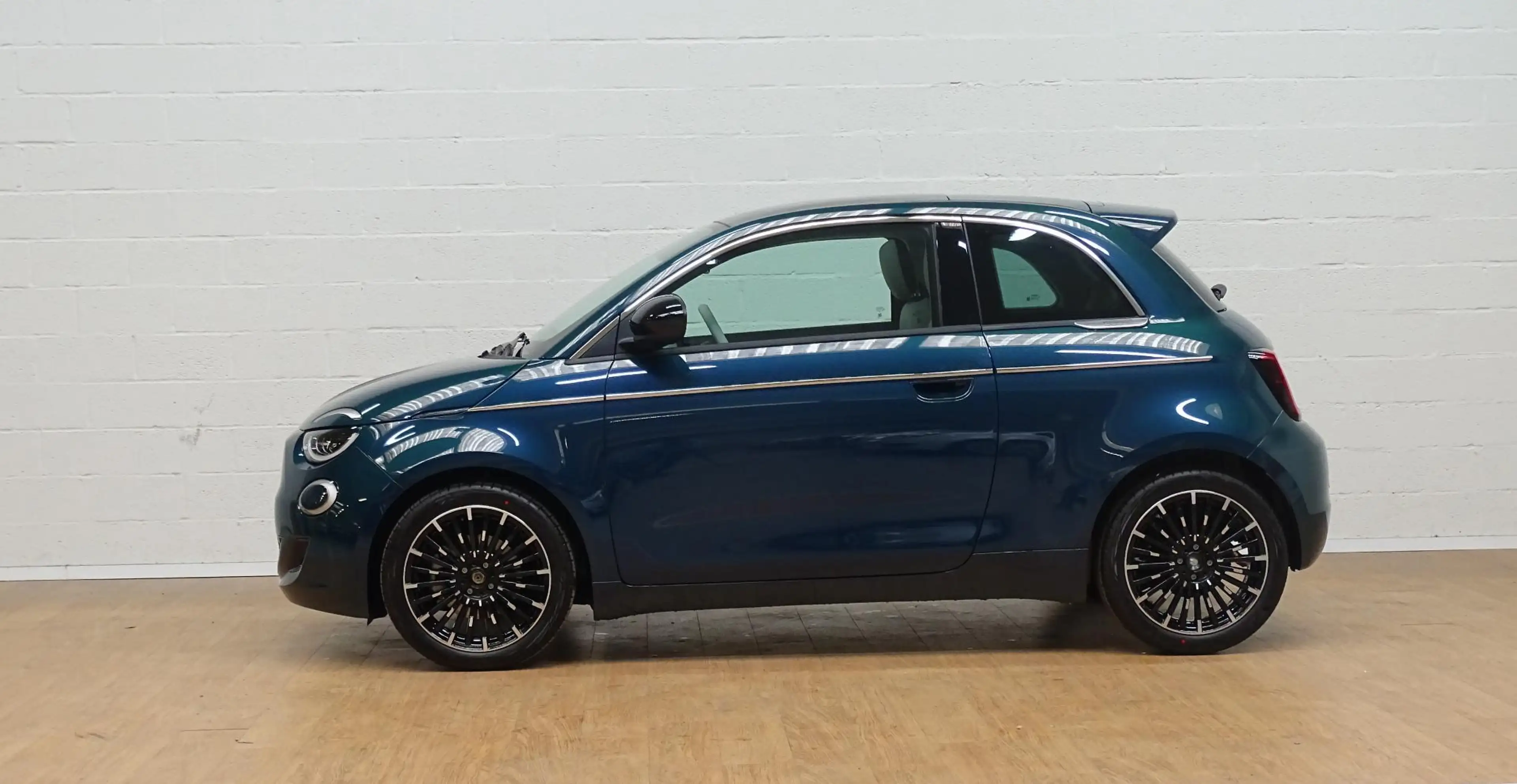Fiat 500 1.0 Hybrid LA PRIMA Al vanaf € 379/maand – All-in — photo 8