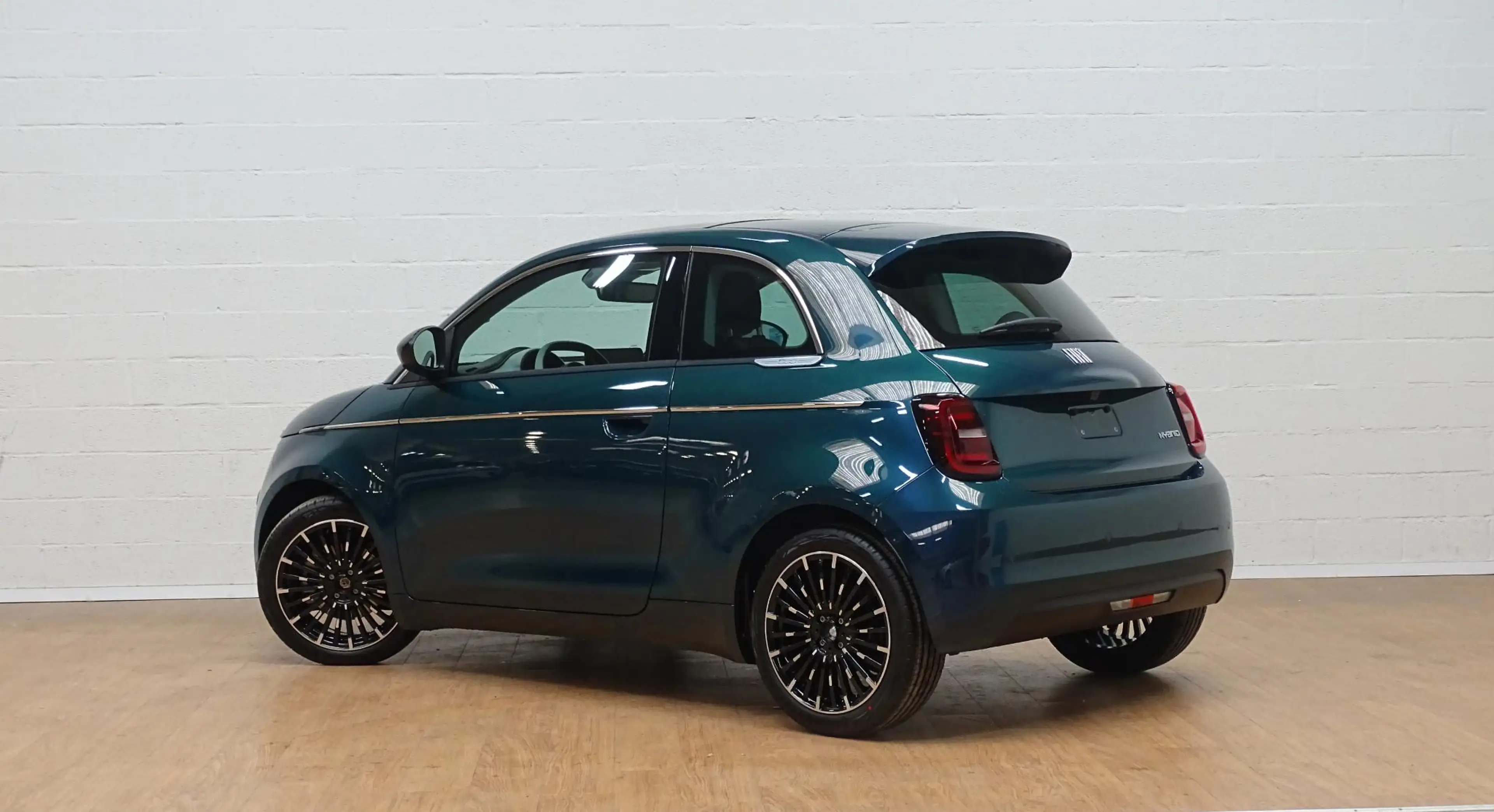 Fiat 500 1.0 Hybrid LA PRIMA Al vanaf € 379/maand – All-in — photo 4
