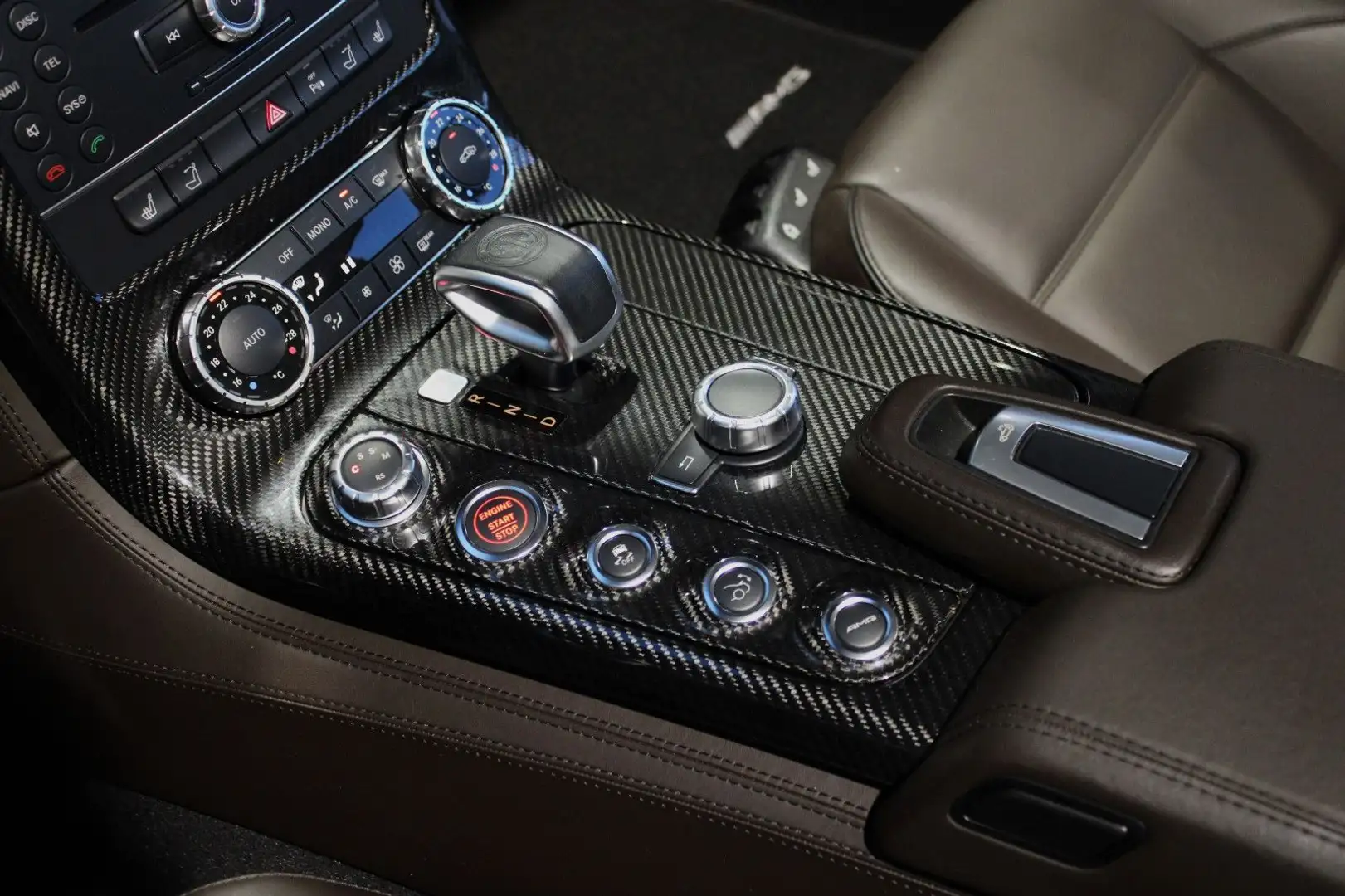 Mercedes-Benz SLS ROADSTER EXKLUSIV DESIGNO MAGNO BRAUN! Grau - 2