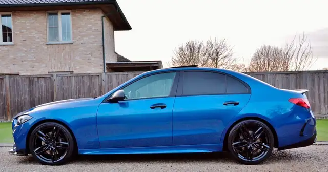Mercedes-Benz C 180 C 180 AMG 9G-Tronic **C63 AMG LOOK**EXCLUSIVE**FULL OPTION**