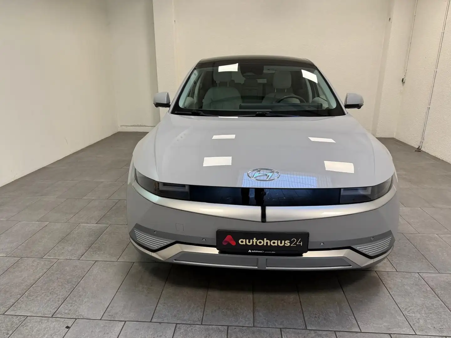 Hyundai IONIQ 5 Uniq Navi|Bose|LED|Pano|Sitzhzg. Grau - 2
