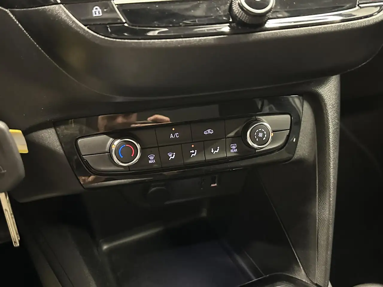 Opel Corsa 1.2 Level 2 CARPLAY NAVI CRUISE DAB 100 PK., миниатюра 30