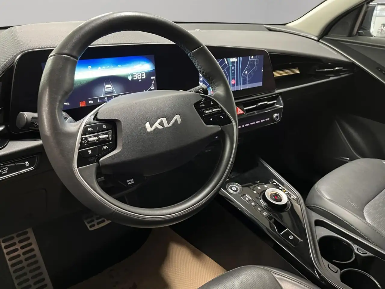 Kia Niro снимка Kia Niro