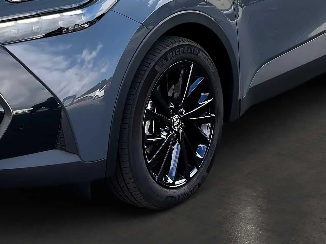Toyota C-HR 2026 — фото 13