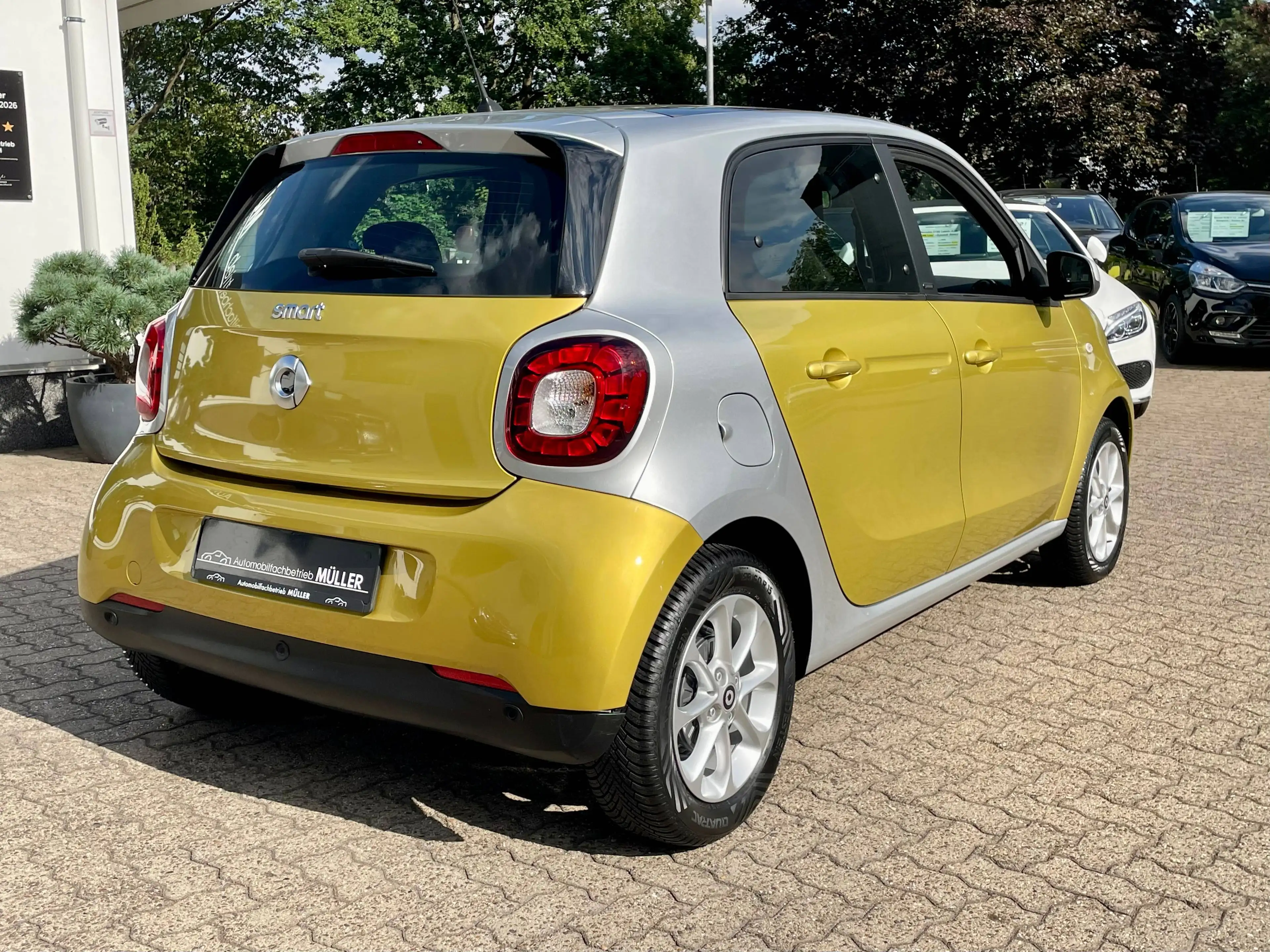 smart forFour forFour "PASSION" 90PS❗️+NAVI+LED+Panoramaglasdach+Klimaaut+PDC+Sitzheizung+Tempomat / Sehr gepflegt — photo 12