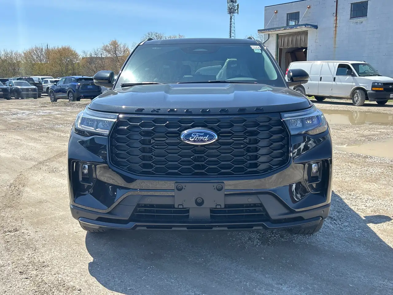 Ford Explorer снимка Ford Explorer