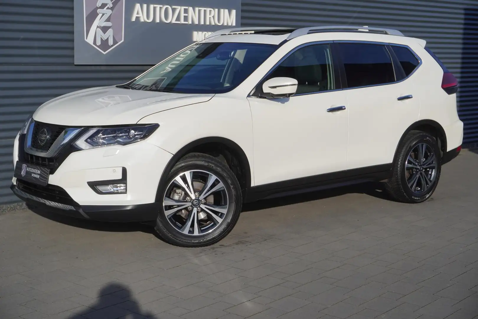 Nissan X-Trail N-CONNECTA|AUTOMATIK|PANO|KAMERA|DAB|LED Weiß - 1