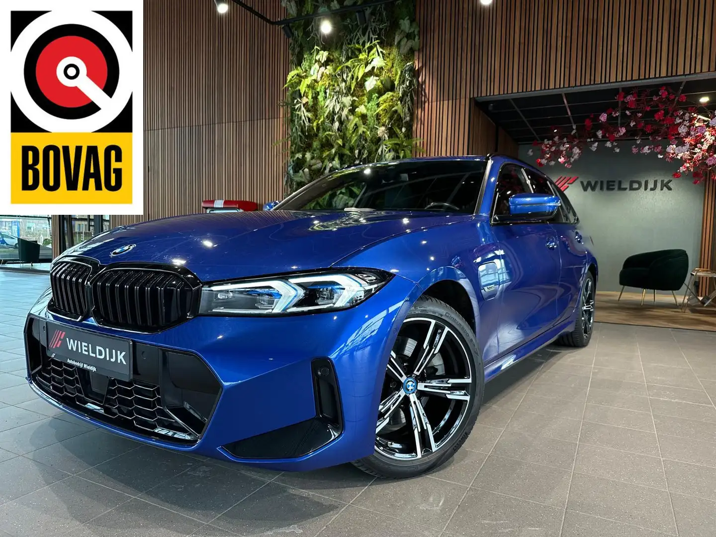 BMW 320 3-serie Touring 320e - 1