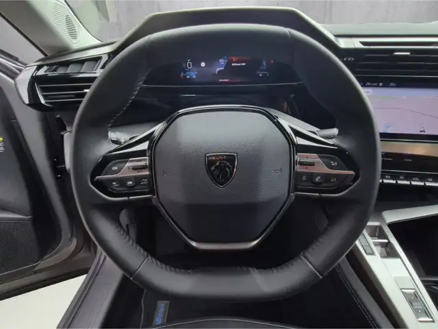 Peugeot 408 view 10