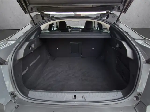 Peugeot 408 view 7