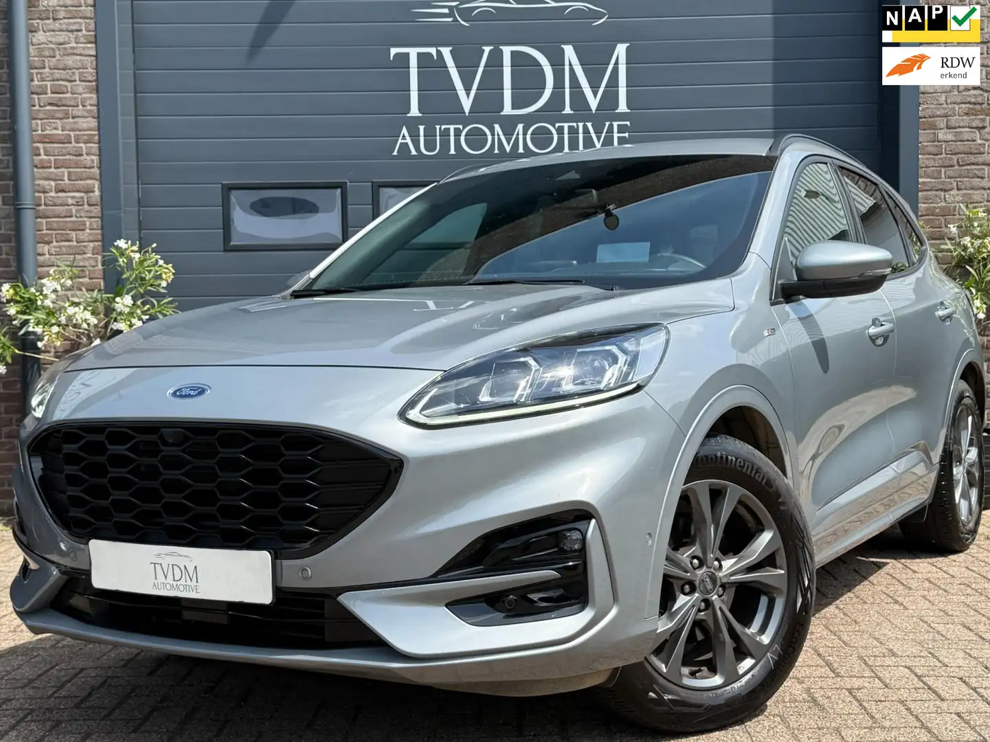 Ford Kuga 1.5 EcoBoost ST-Line|NAVI|CAMERA|VIRTUAL|1/2 LEDER Grau - 1