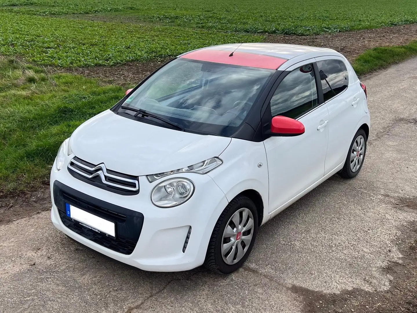 Citroen C1 VTI 68 SELECTION 5T Weiß - 1