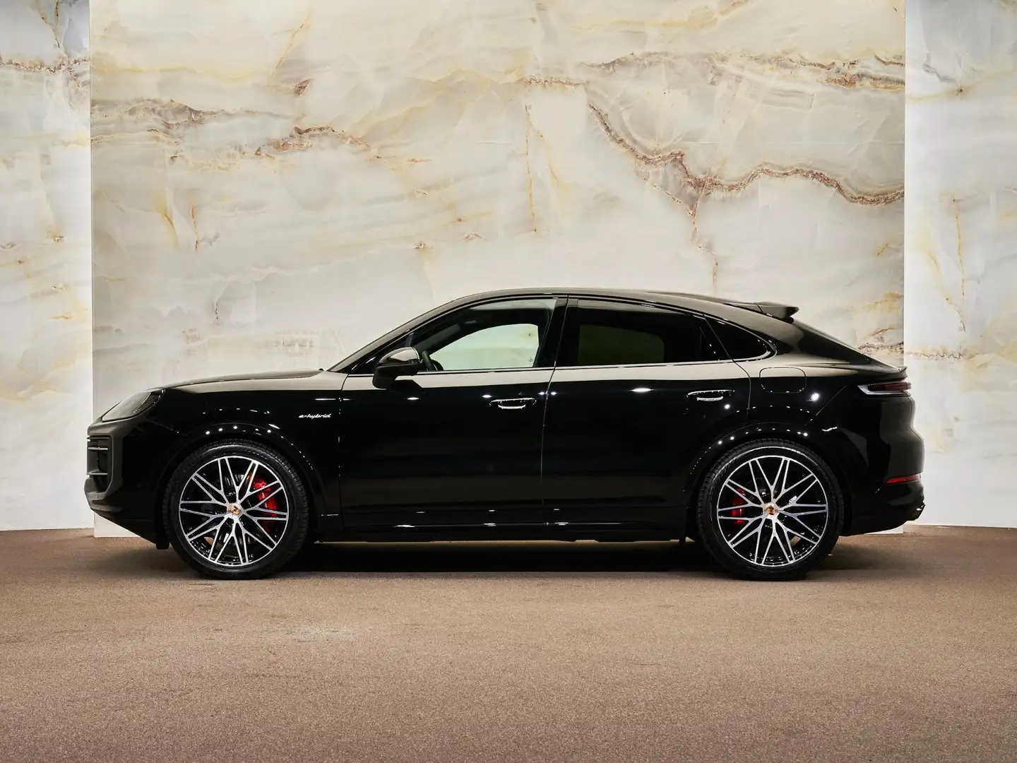 Porsche Cayenne Coupé 3.0 S E-Hybrid, 22", SportDesign, LED-matrix Noir - 2