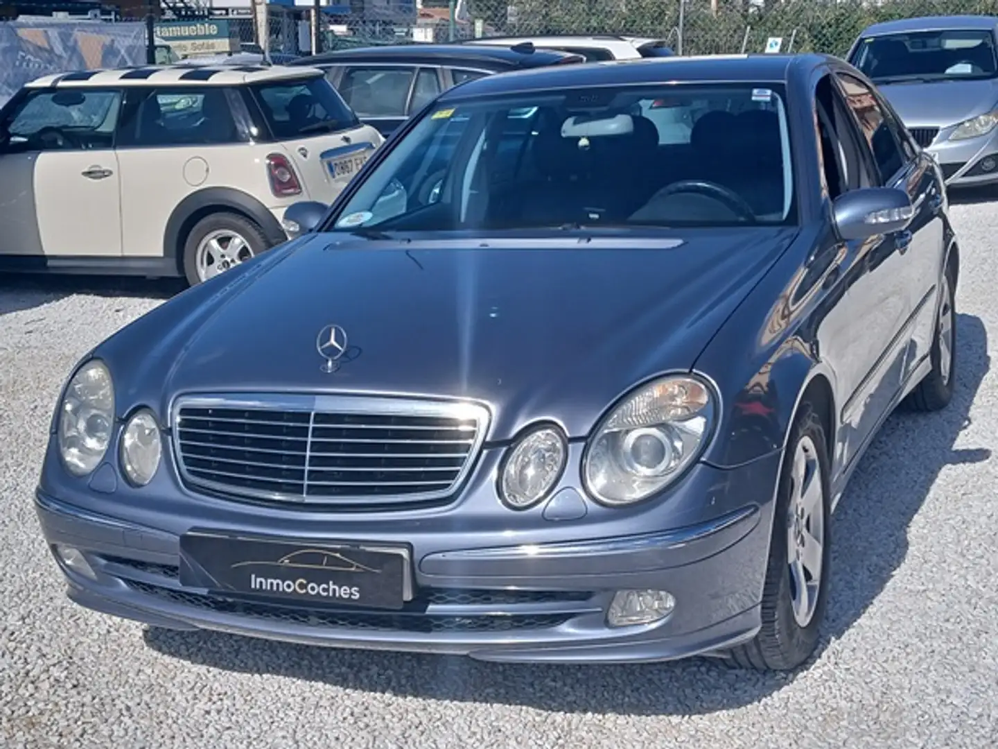 Mercedes-Benz E 220 CDI Gris - 1