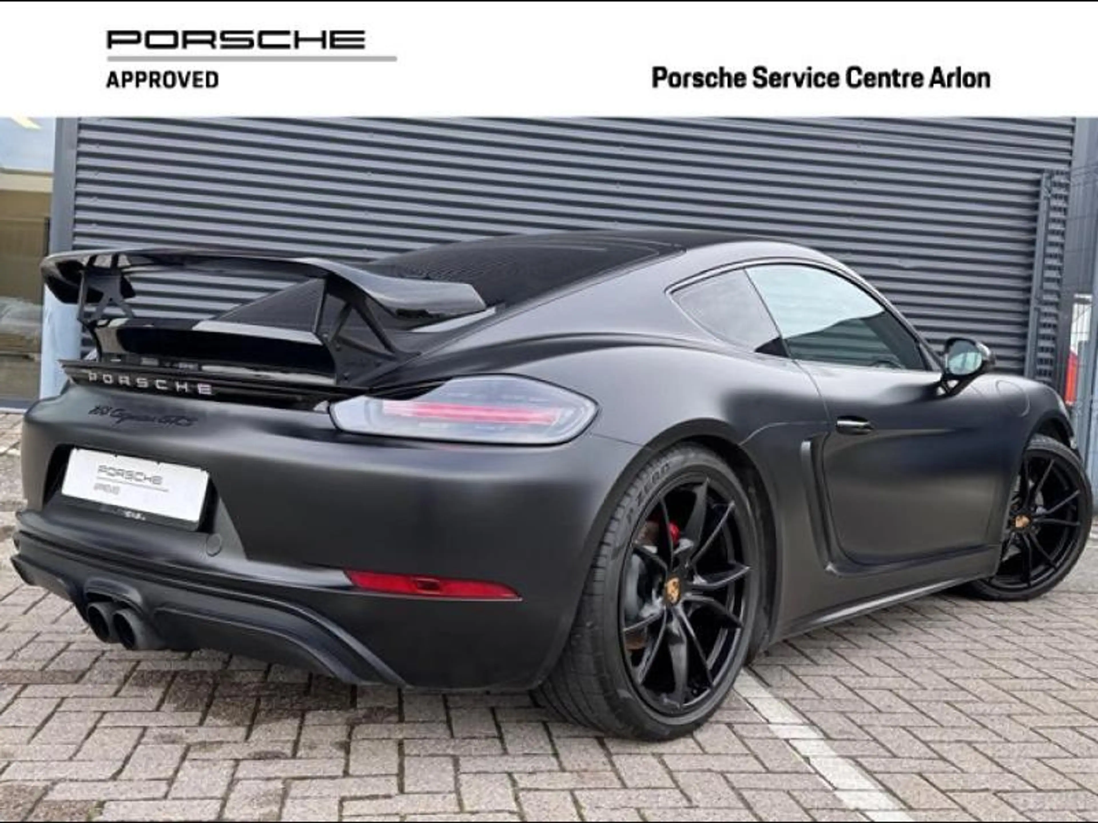 Porsche 718 Cayman GTS — photo 8
