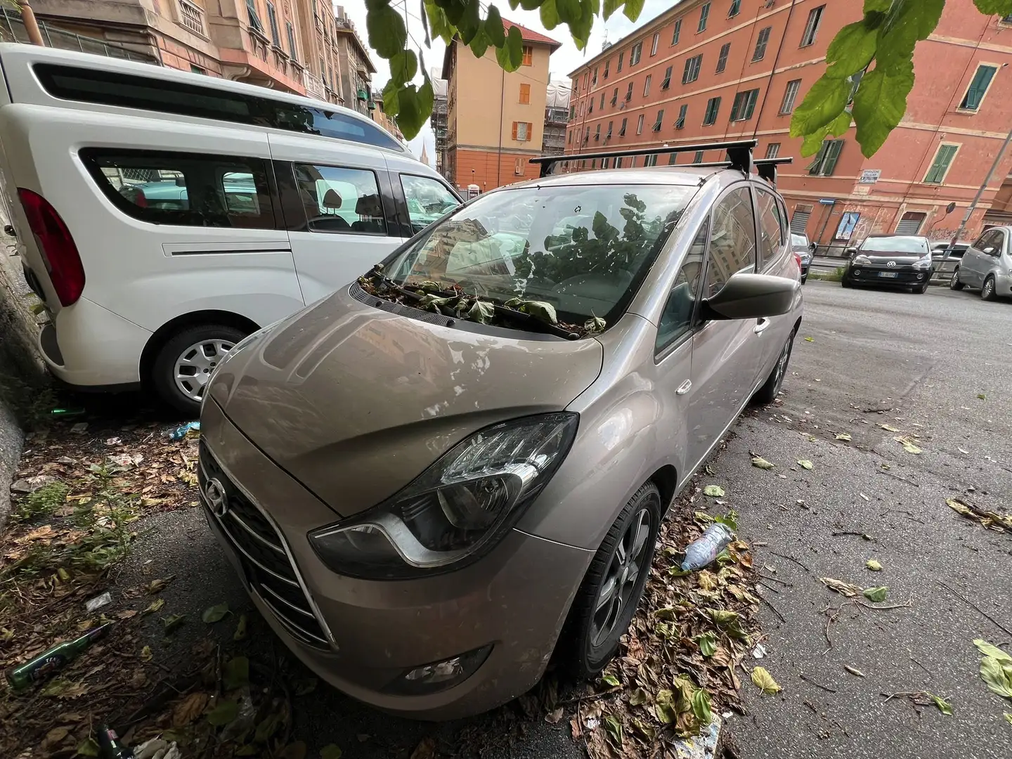 Hyundai iX20 1.6 mpi App Mode Comfort Pack econext Gpl Gris - 2