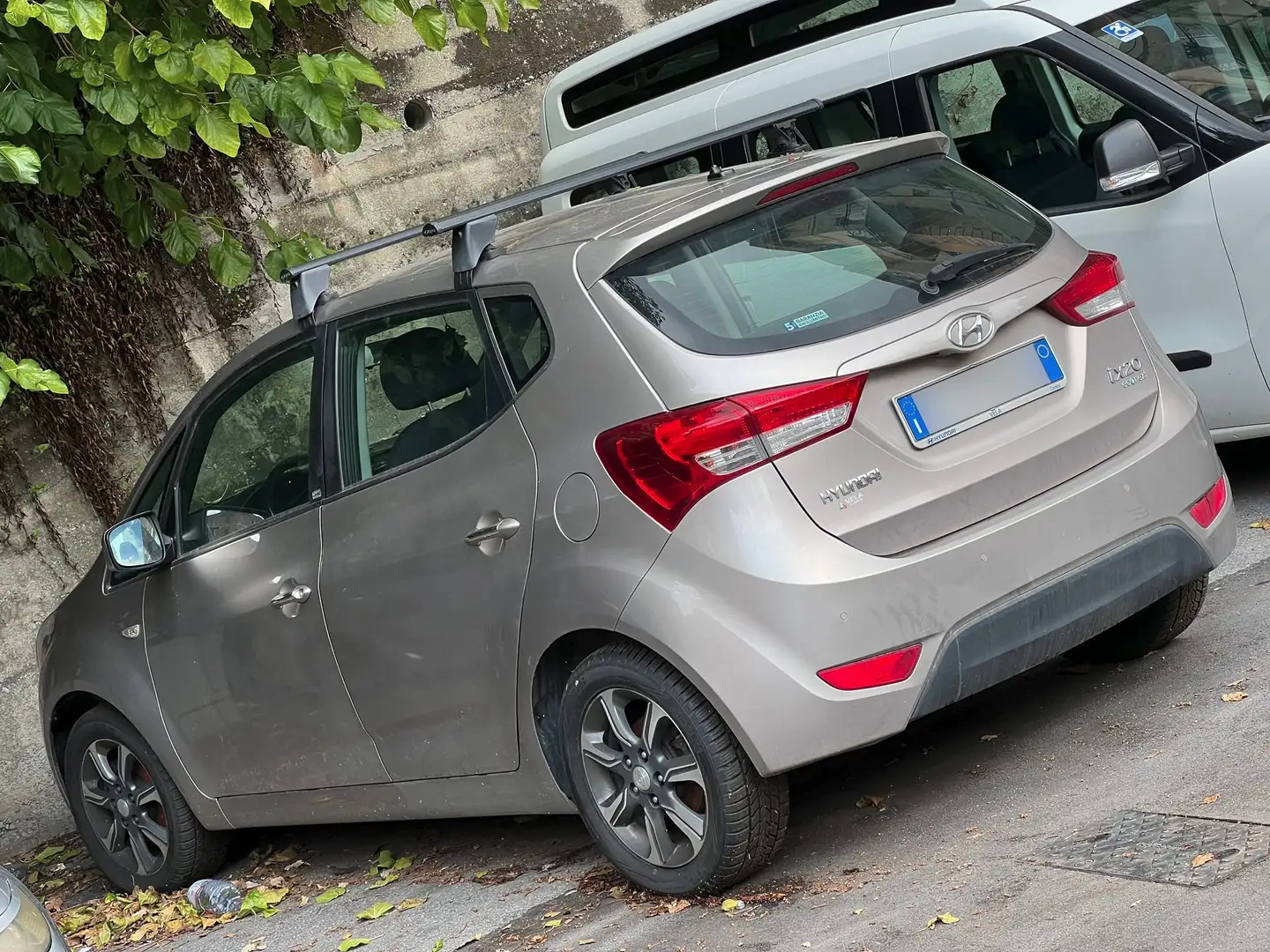 Hyundai iX20 1.6 mpi App Mode Comfort Pack econext Gpl Gris - 1