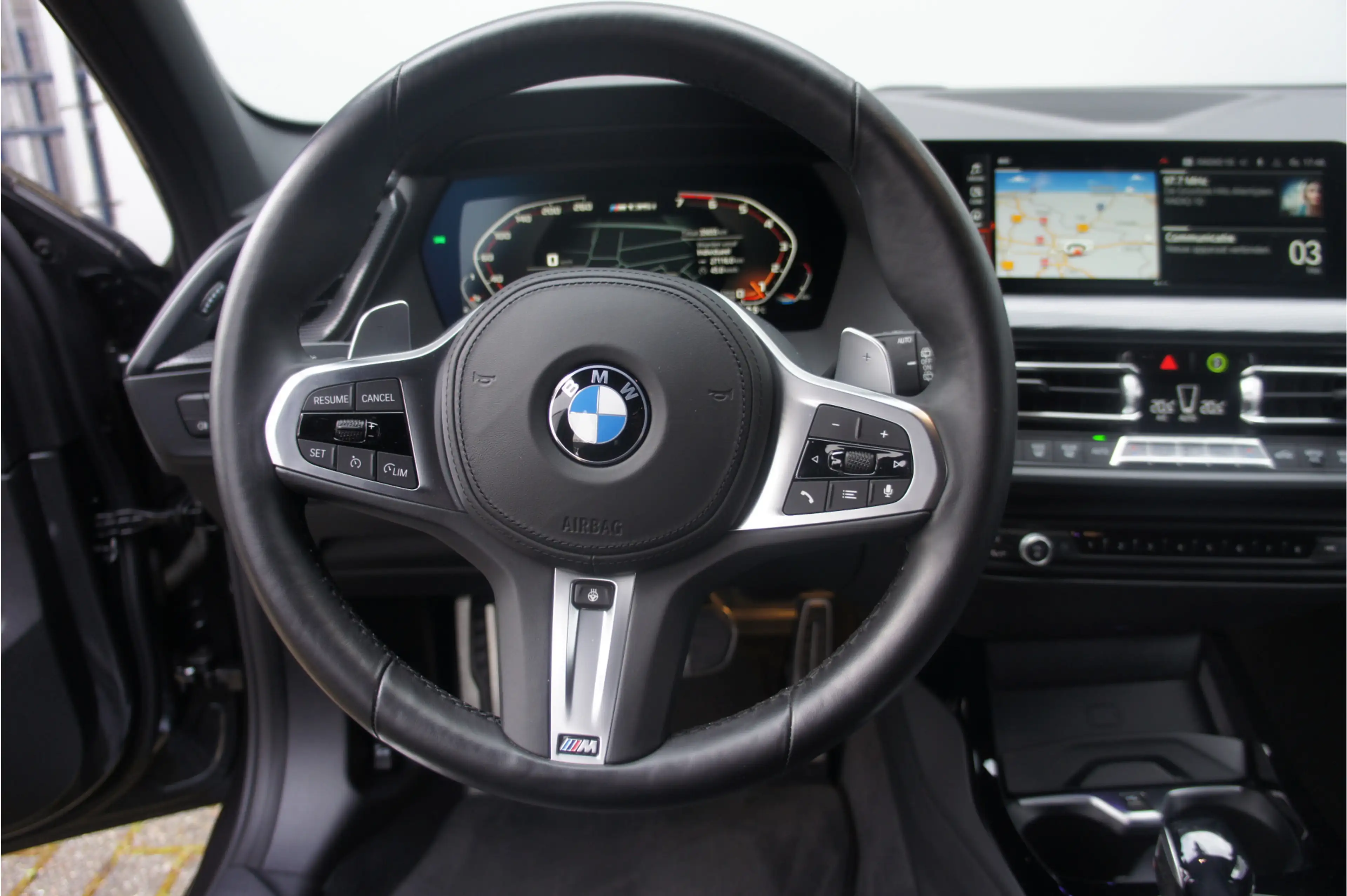 BMW 135 1-serie M135i xDrive High Executive — photo 11