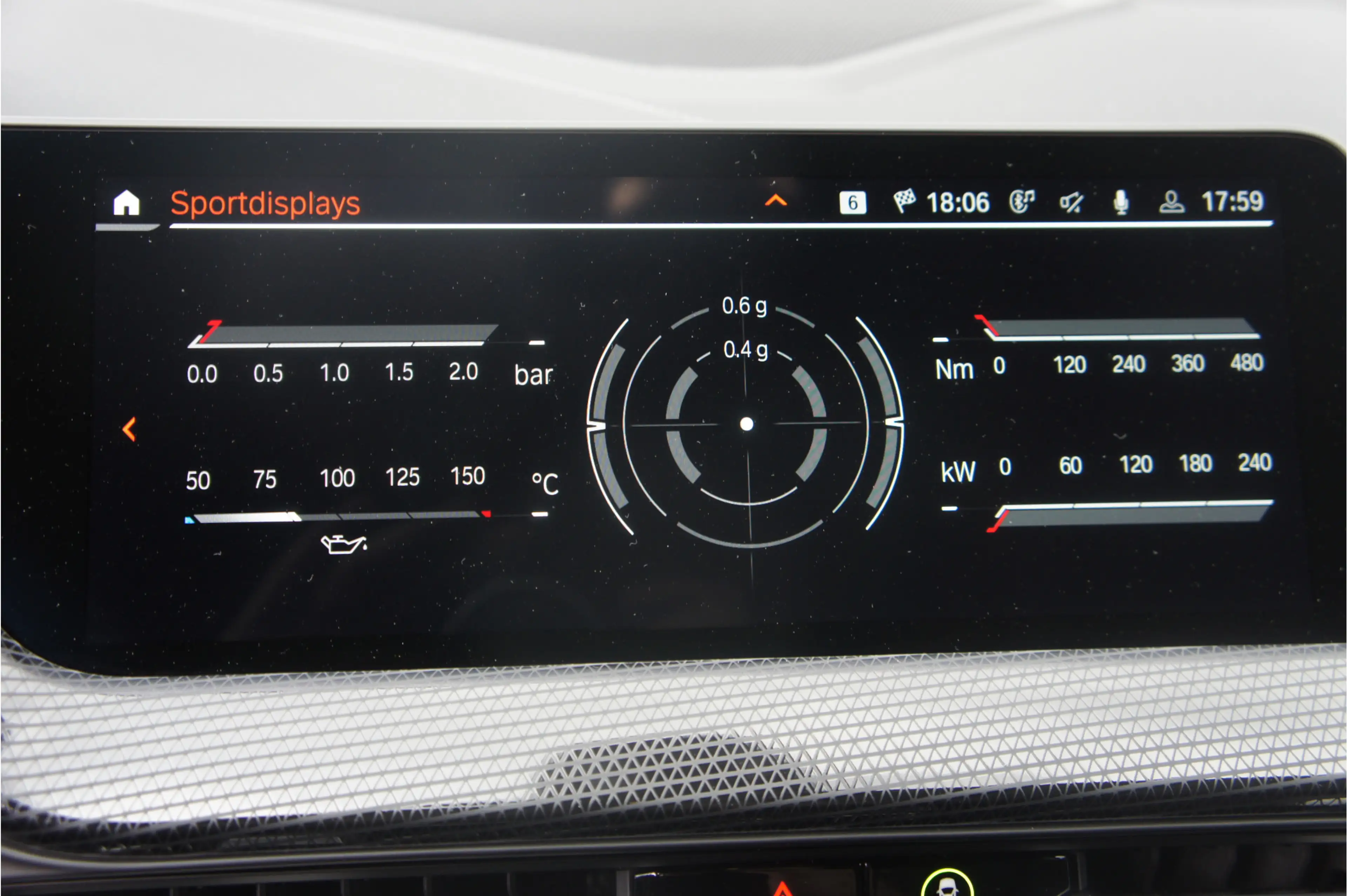 BMW 135 1-serie M135i xDrive High Executive — photo 22