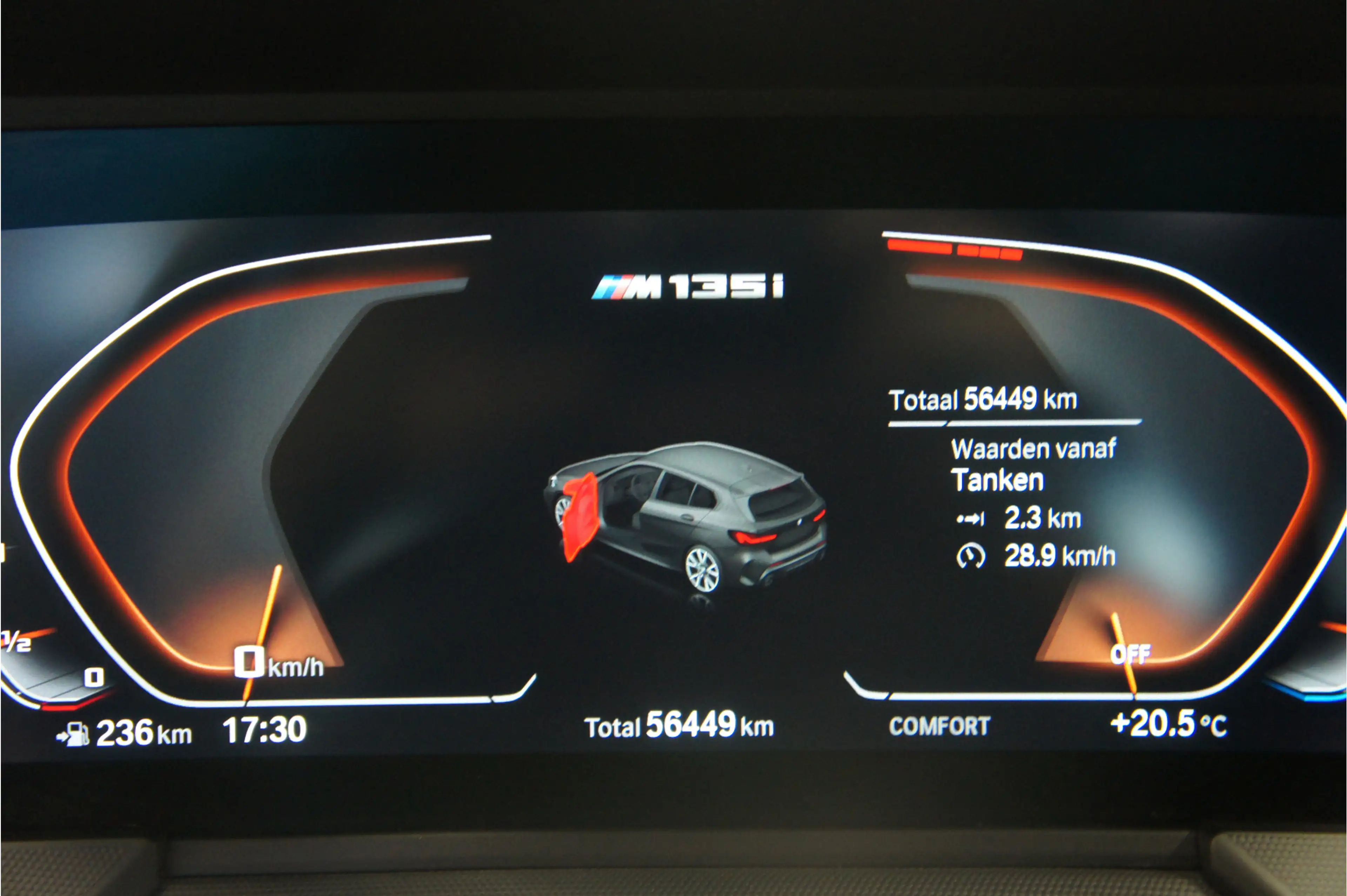BMW 135 1-serie M135i xDrive High Executive — photo 21