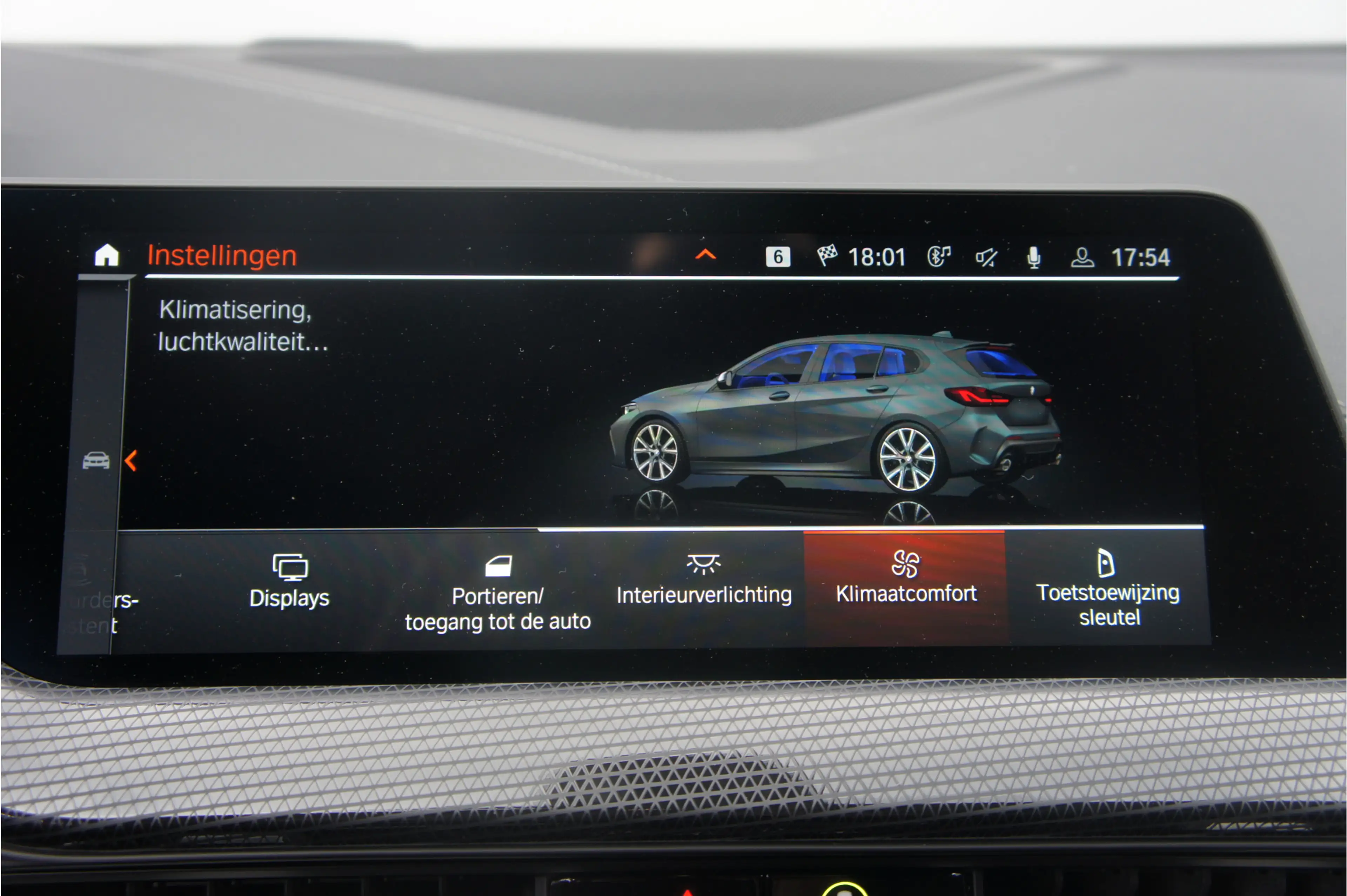 BMW 135 1-serie M135i xDrive High Executive — photo 24