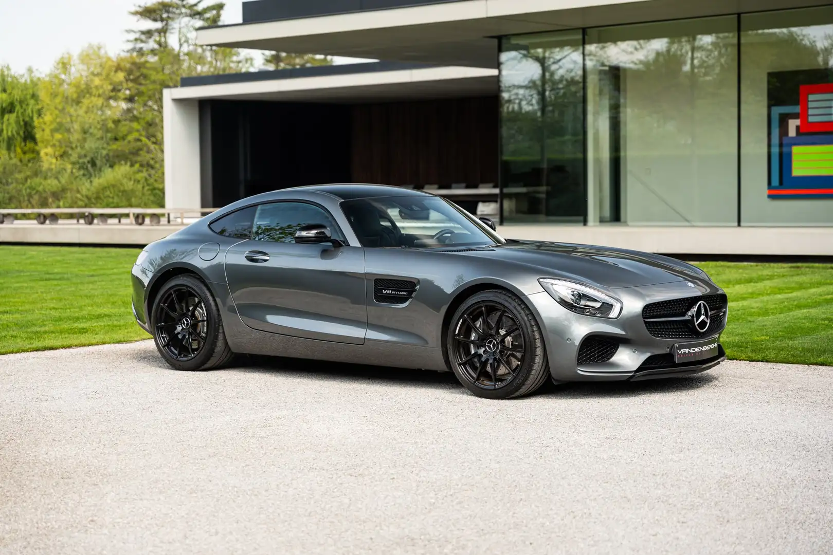 Mercedes-Benz AMG GT 4.0 V8 COUPE/NAPPA/PANO/BURMESTER/PRIVACY Šedá - 1
