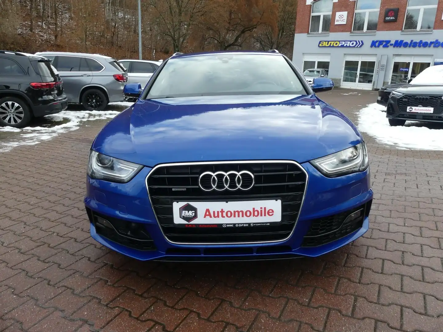 Audi A4 *2.0 TDI*quattro*S-line*Klimaauto*SHZ*ACC*Navi Bleu - 2