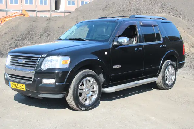 Ford Explorer 4.6 V8 Youngtimer