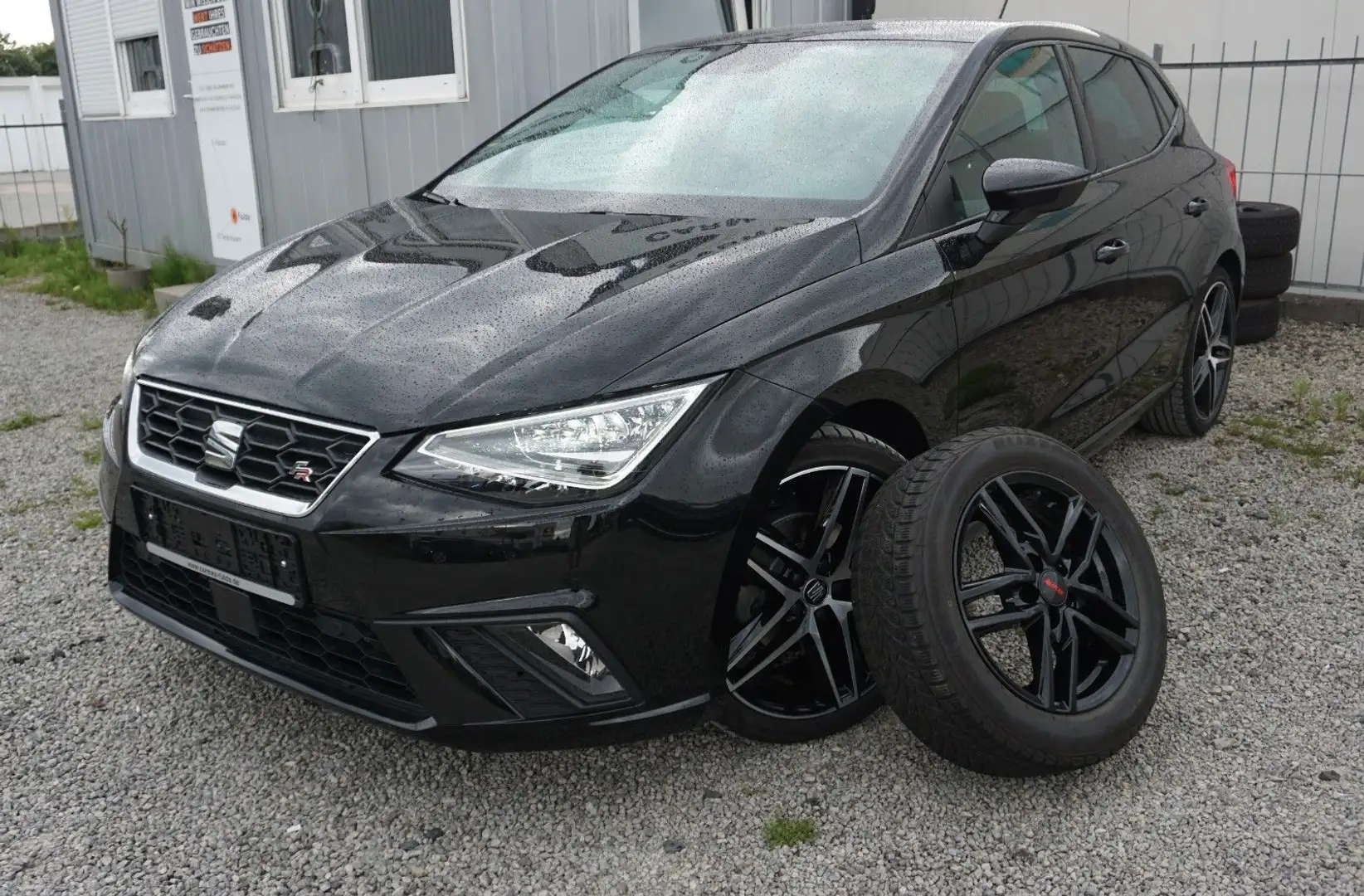 SEAT Ibiza FR, Full Link, LED, PDC, Touch, SHZ, Sport Noir - 1