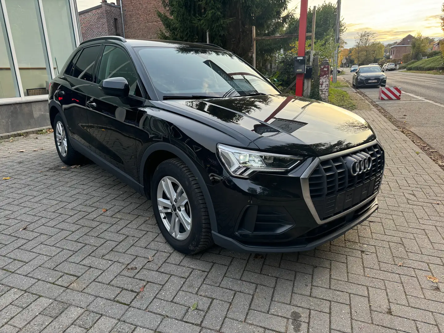 Audi Q3 Q3 35 TFSI Business Edition S line S tronic Noir - 2