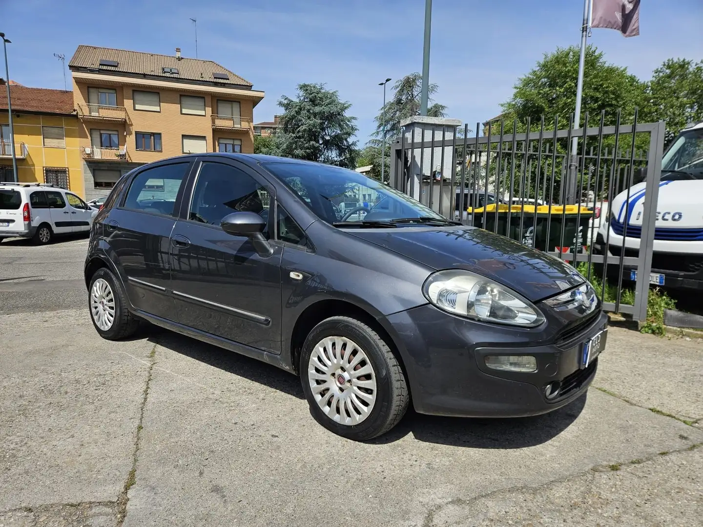 Fiat Punto Evo Punto Evo 5p 1.4 Active 77cv Grau - 2