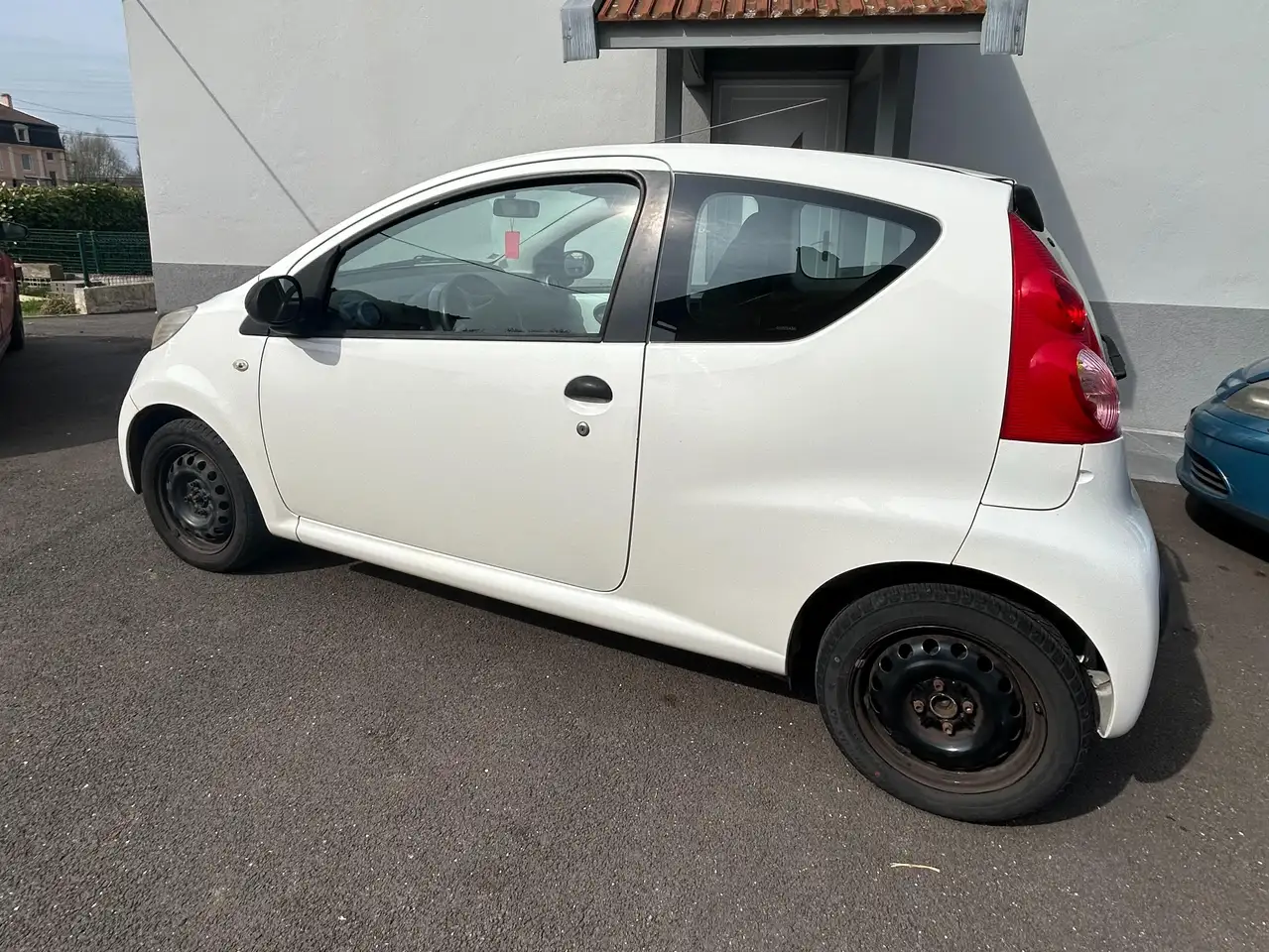 Peugeot 107 1.0e 12V 68ch Urban