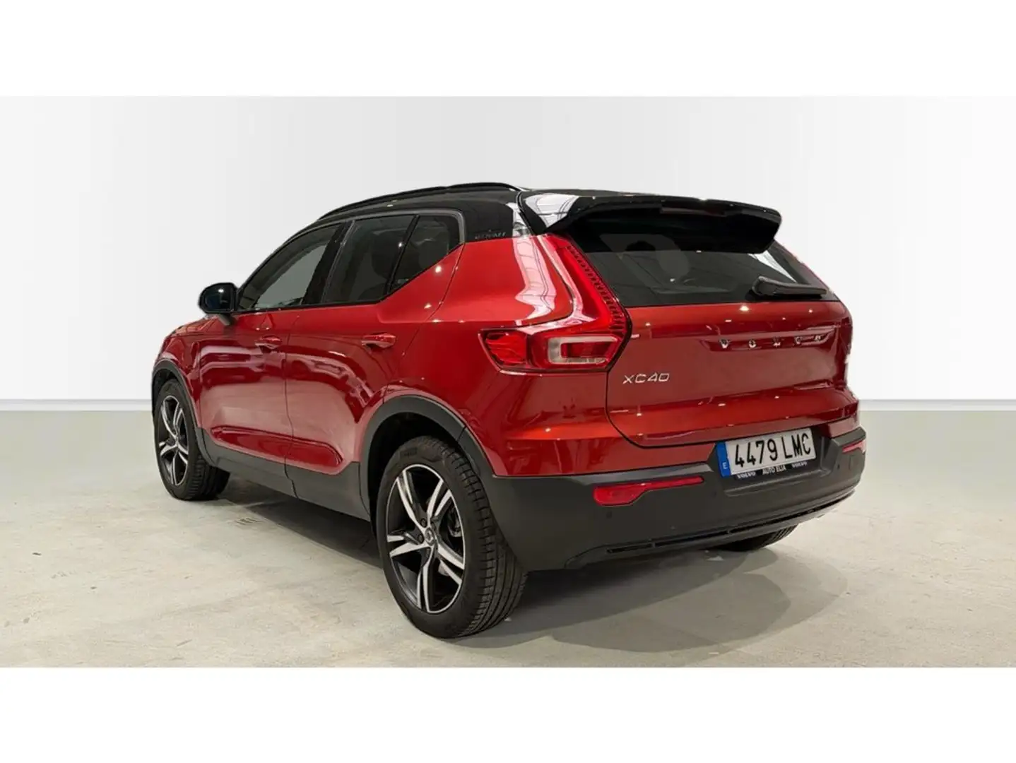 Volvo XC40 T4 Recharge R-Design Expression Aut. Rojo - 2