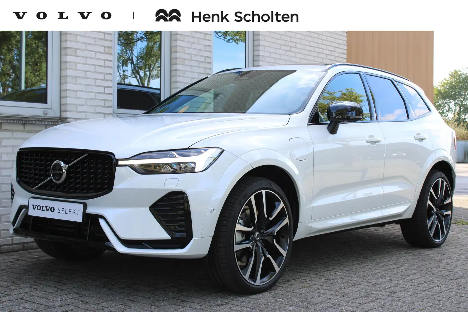Volvo XC60 T8 Plug-in hybrid AWD Ultra Dark | Crystal White | Blanc - 1