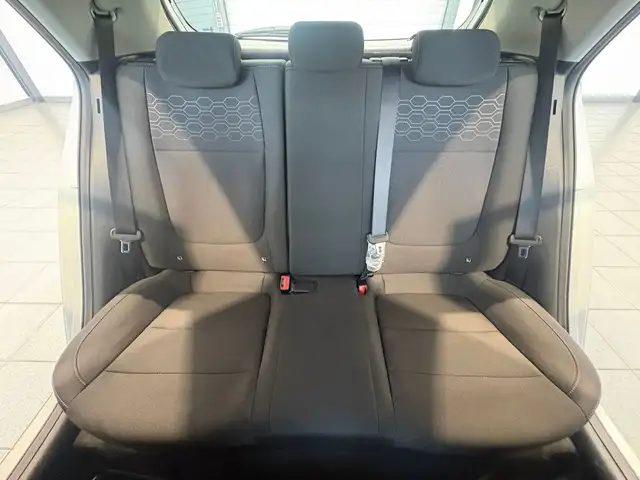 Kia Rio view 14